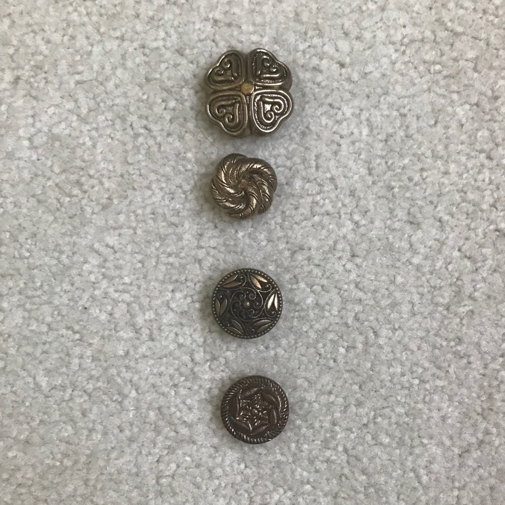 Vintage button covers (set of 4)